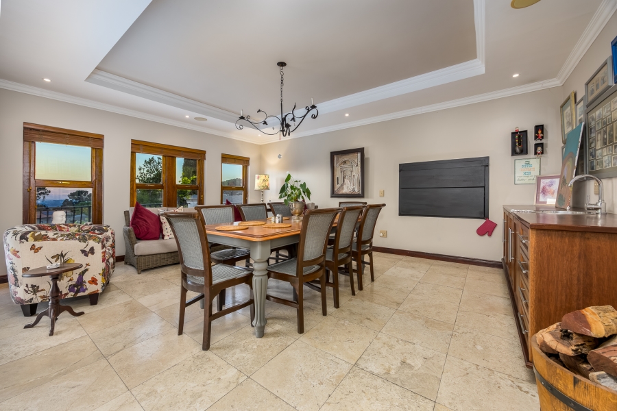 6 Bedroom Property for Sale in Klein Zevenwacht Western Cape